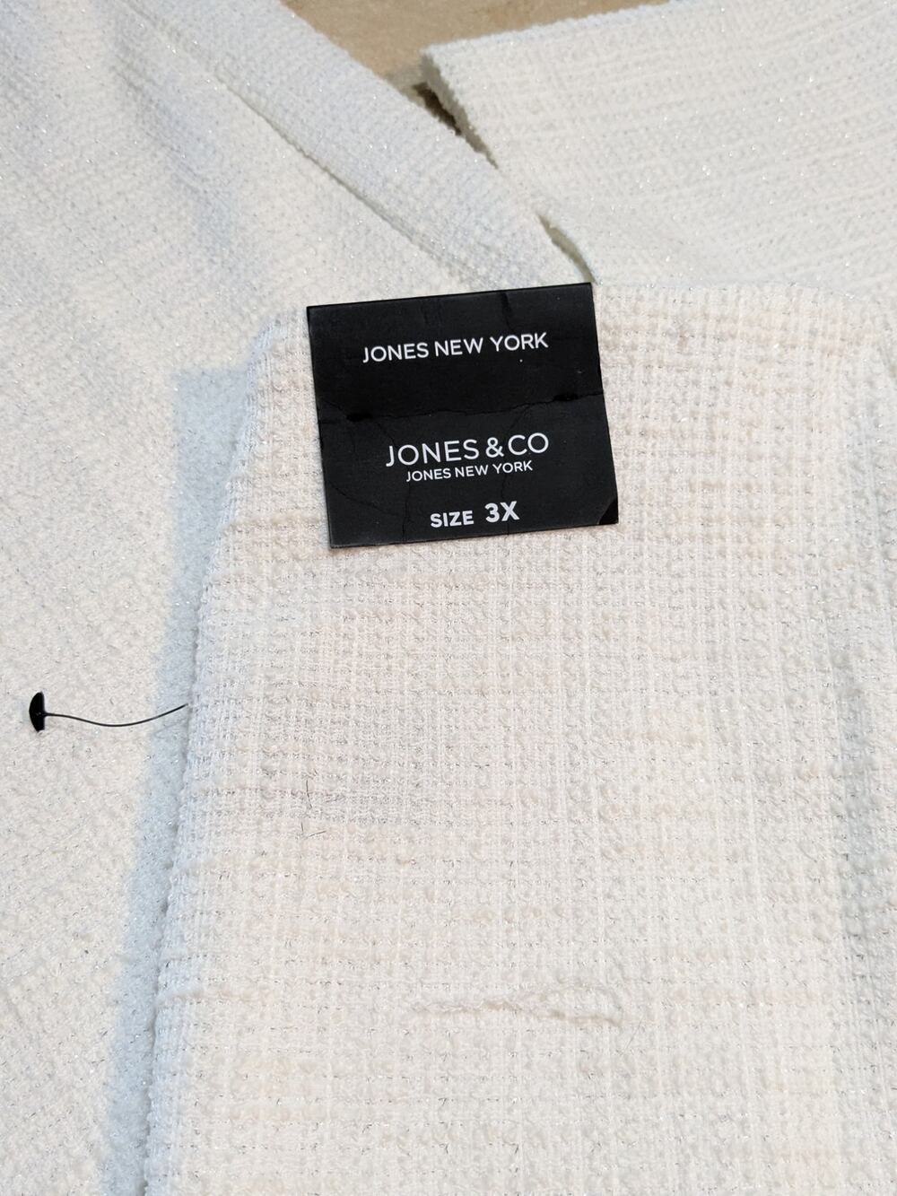 Title: NWT Jones New York White Tweed Pants - Plus Size 3X - $35 OBO